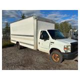 2011  FORD  Cutaway Van 2011 Ford box van