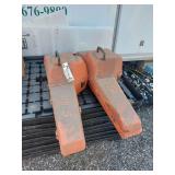 Stihl 032AV Chainsaw w/ case & McCulloch Pro Mac 610 Chainsaw w/ case