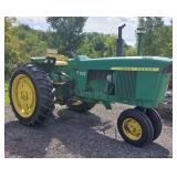 John Deere 4010