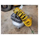 Portable air compressor
