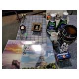 Large souvenir mug, Crest mouthwash new,