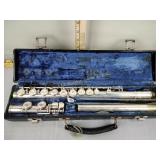 Bundy, flute musical instrument with case