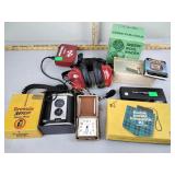 Brownie reflex synchro model camera, set Thomas