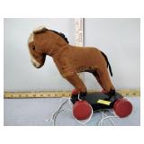 Horse pull toy