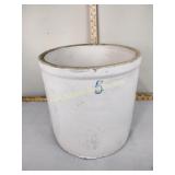 Crock, number five, crack