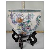 Asian pot with stand