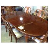 Dining table, with 2 leaves and 6 chairs