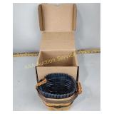 Longaberger original box 1999 renewal basket with