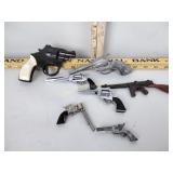 Miniature toy guns