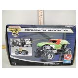 AMT Ertl Monster Jam Teenage Mutant Ninja Turtle
