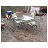 Glass top patio table & metal chairs