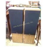 Pair of Yamaha NS-A600 speakers