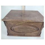 Victorian wood box - no lid