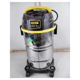 Stanley 4.5 HP 5 gallon shop vac - no hose or