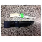 Damascus blade knife with bone handle