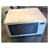 Sharp microwave