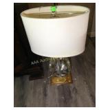 Lamp, excellent condition