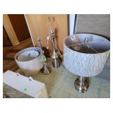 (3) lamps, shades