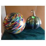 Gazing Ball, art pumpkin