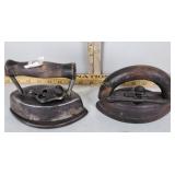 2 irons wood handle, dover(1)