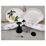 2 flowered dishes, 2 white dishes, black amethyst