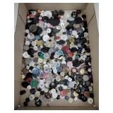 Ball Jar with lid, full of buttons