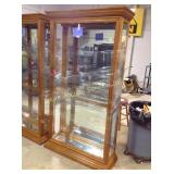 Curio cabinet, lighted, 44 x 15 x 82
