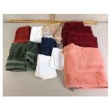 New stock assorted hand towels & bath mats
