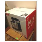 Dash Every Day stand mixer - like new