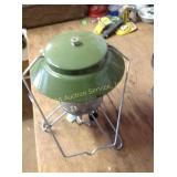 Coleman gas lantern