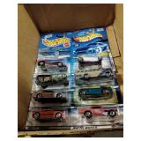 8 Hot Wheels