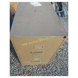 2 metal filing cabnits