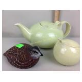 Tea pot, sugar bowl,hand carved quail