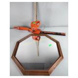 Hege Trimmer, Mirror, Krups coffe pot, perlesmith