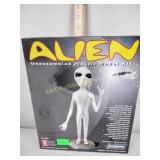 LINDBERG Unassembled Alien Plastic Model Kit