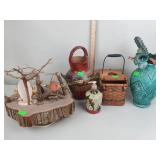 Assorted southwestern decor, pottery (1 vase