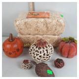 Fall decor: pumpkins, straw