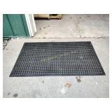 Notrax 5ft by 3 ft rubber work mat