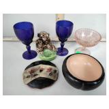 Monkey Figurine, 2 small glasses, Made in Japan
