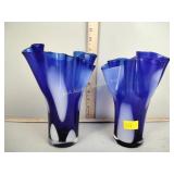 2 Blue art Glass vases