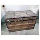 Old Steamer trunk, damage to top