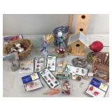 Decorative bird houses, metal flower pot planter,