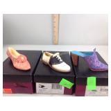 Just the right shoe bobbysoxer, Lonestar, and