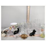 Marbles, drinking glasses, art glass bird