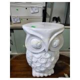 Ceramic owl 24 x 17