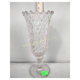 Clear glass vase
