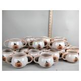20 Spongeware sugar dish with pumpkin