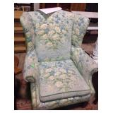 Sofa chair, has wear (stain on cushion,