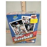 1993 Topps baseball card sealed box