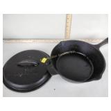 Old mountain cast iron deep skillet with lid
